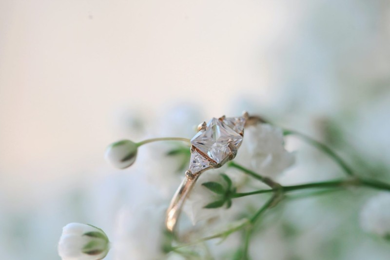 4 Things To Know When Buying An Engagement Ring